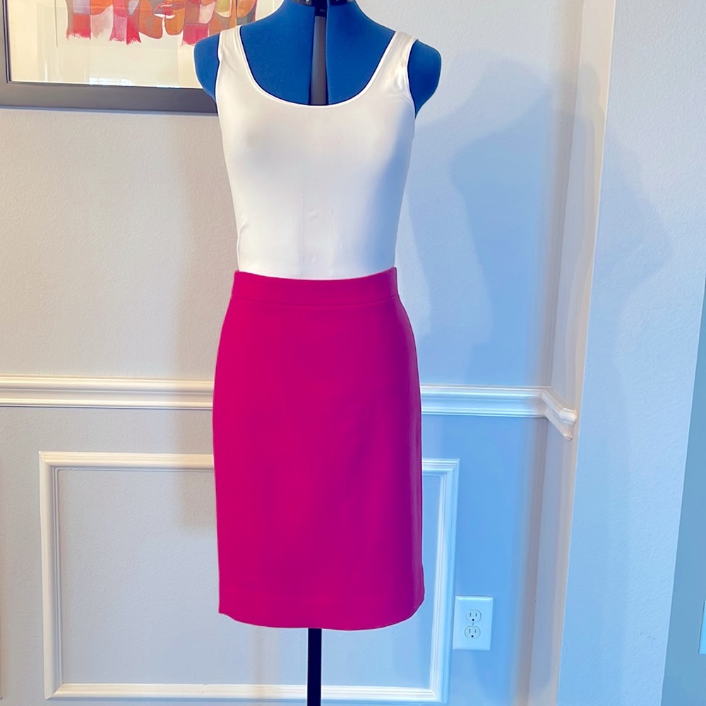 J Crew Wool Pencil Skirt in Size 2 in Bright Raspberry/Pink
